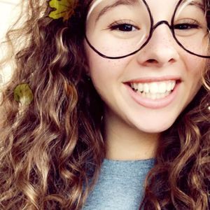 Meet your Posher, Vanessa